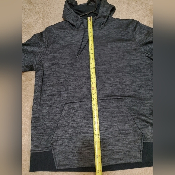 Men Black Under Armour Sweatshirt - Picture 12 of 14